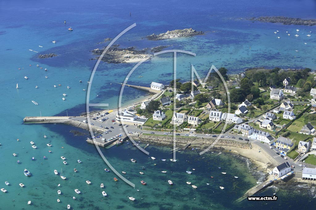 Photo arienne de Ploudalmzeau (Mon Repos)