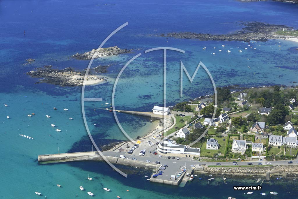 Photo arienne de Ploudalmzeau (Mon Repos)