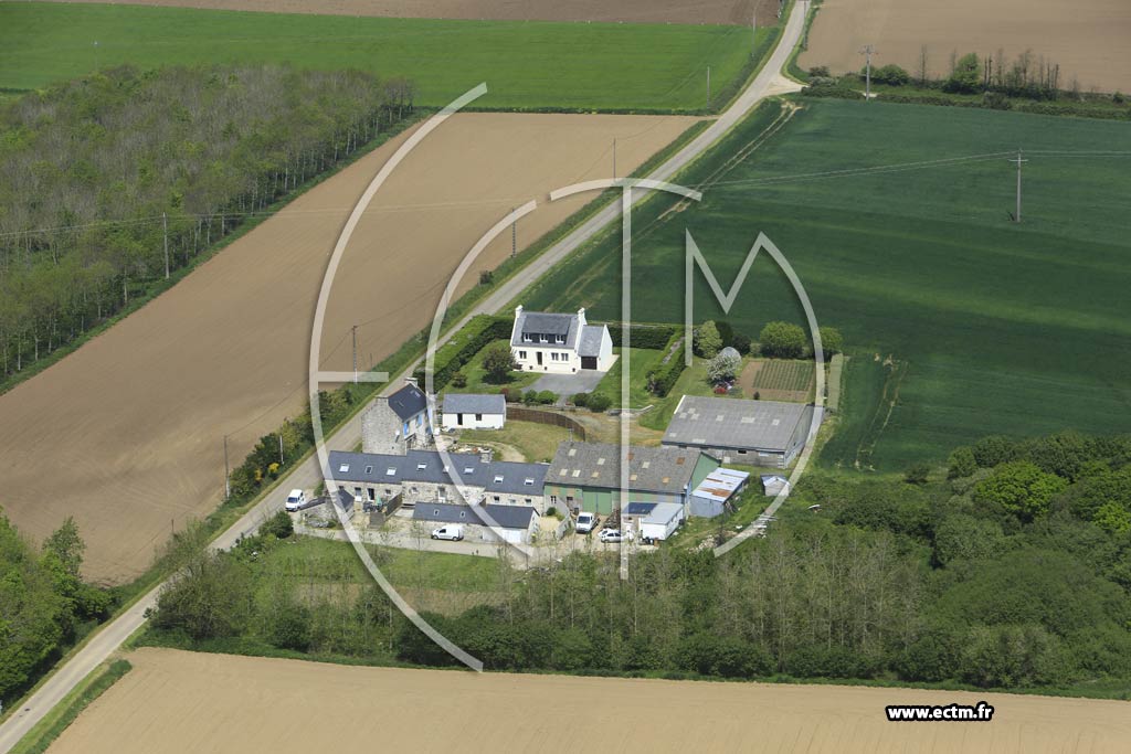 Photo arienne de Plouguin (Kergan)