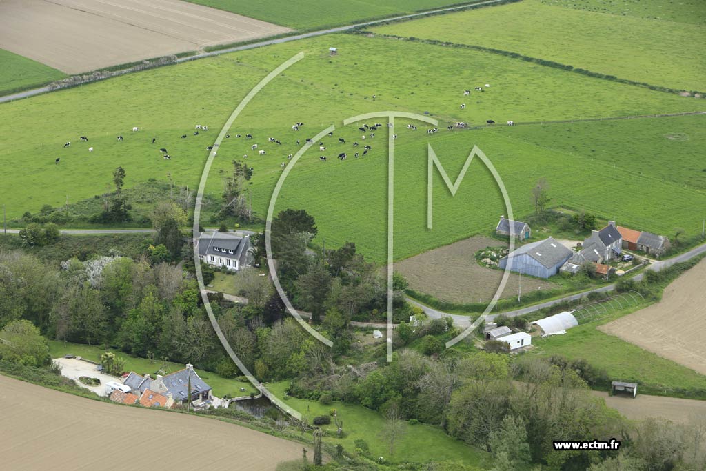 Photo arienne de Saint-Pabu (Poulledan)