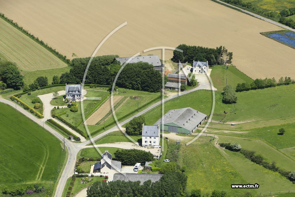 Photo arienne de Plouvorn (Lanforchet)