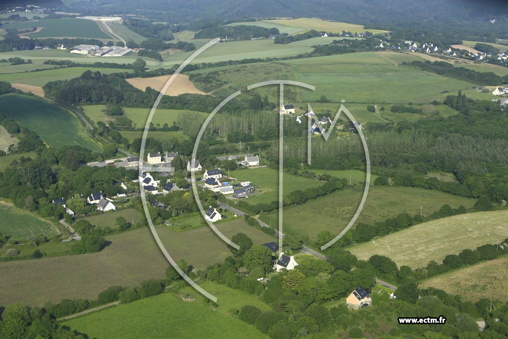 Photo arienne de Logonna-Daoulas (Penn Ar Vern)