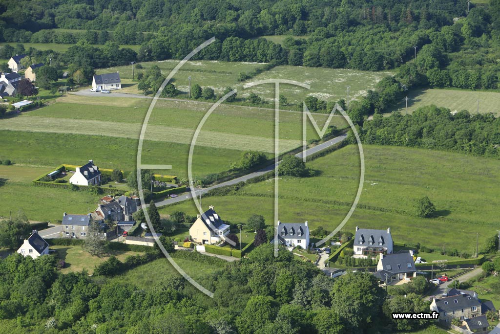 Photo arienne de Plougastel-Daoulas (Breleiz)