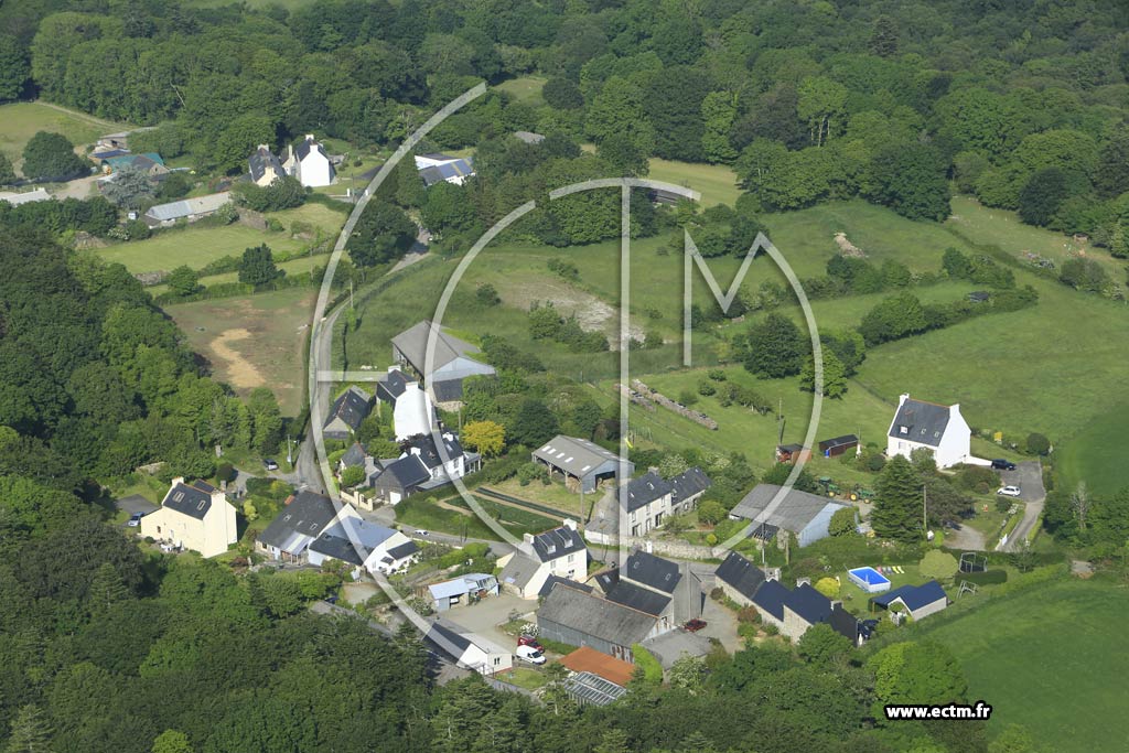 Photo arienne de Plougastel-Daoulas (Kerrault)