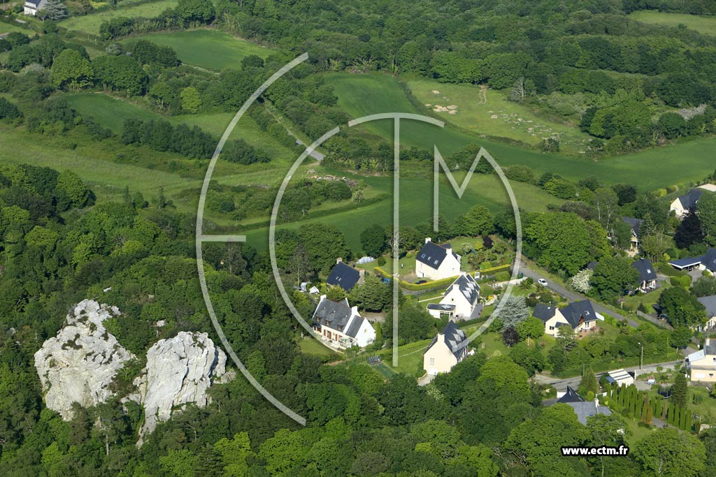 Photo arienne de Plougastel-Daoulas (Toull Ar Roc' Hou)