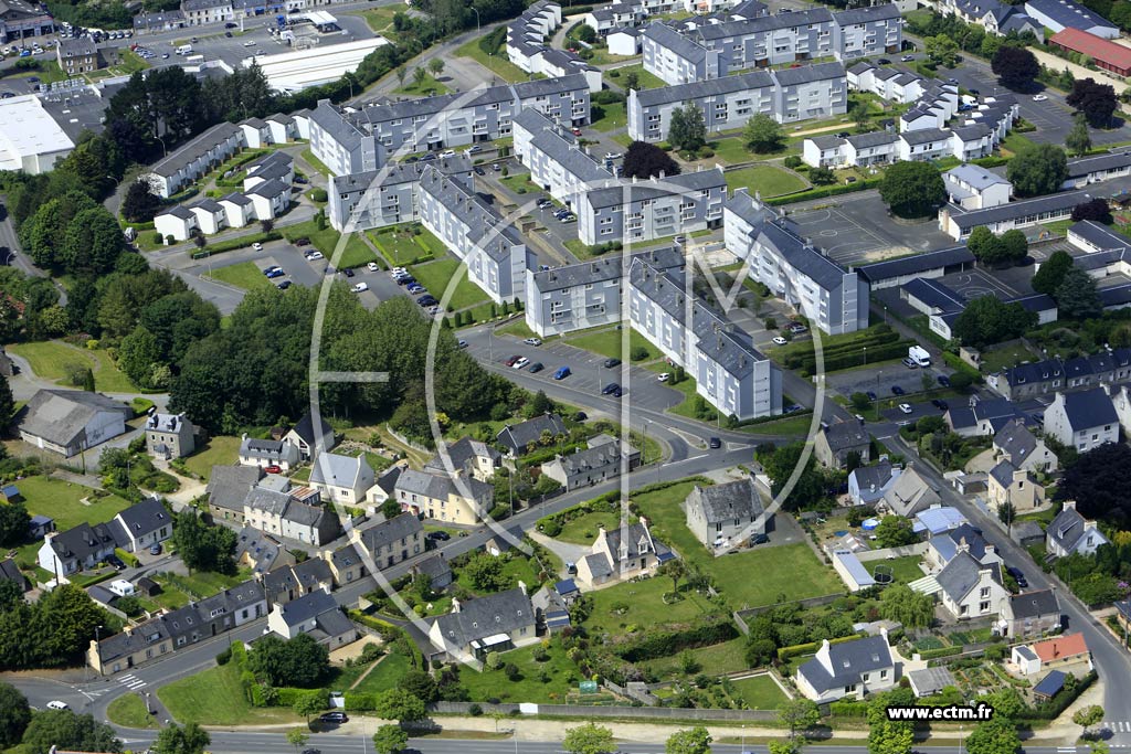 Photo arienne de Landivisiau (Kervignounen)