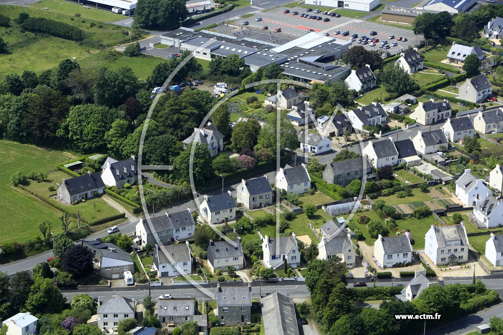 Photo arienne de Landivisiau (Sud)
