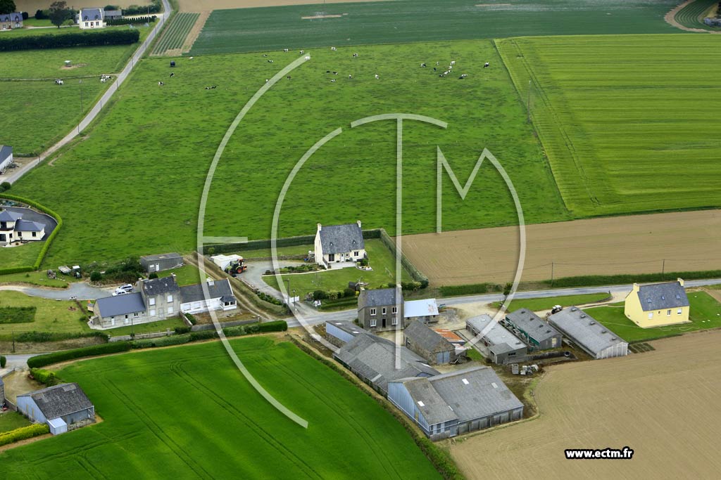 Photo arienne de Saint-Derrien (Quinquis Bras)