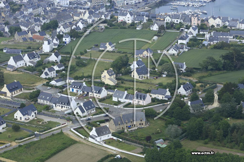 Photo arienne de Audierne (la Garenne)