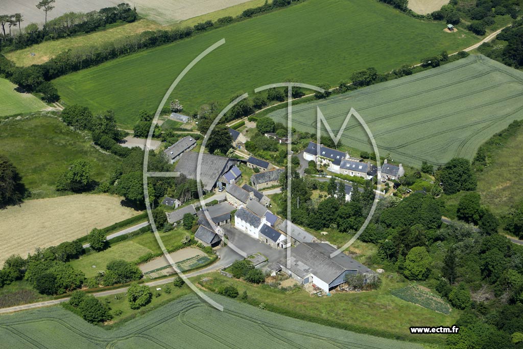 Photo arienne de Beuzec-Cap-Sizun (Lanvers)