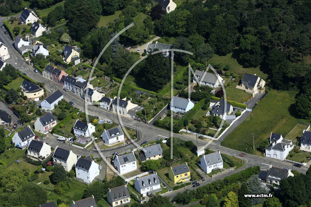 Photo arienne de Douarnenez (Kerleyou)