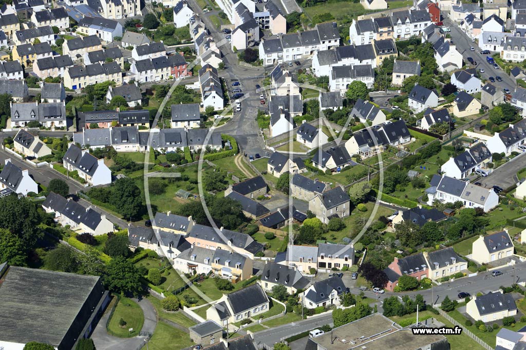Photo arienne de Douarnenez (Kerlien)