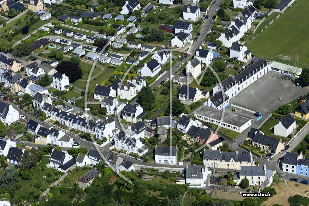 Photo arienne de Douarnenez (le Croaz Men)
