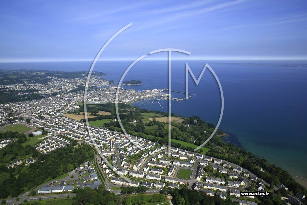 Photo arienne de Douarnenez (Ploar)