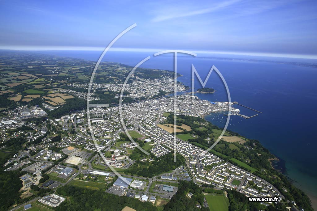Photo arienne de Douarnenez (Ploar)