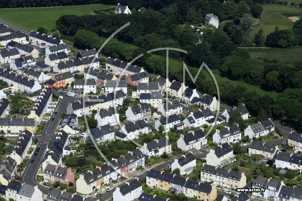 Photo arienne de Douarnenez (Ploar)