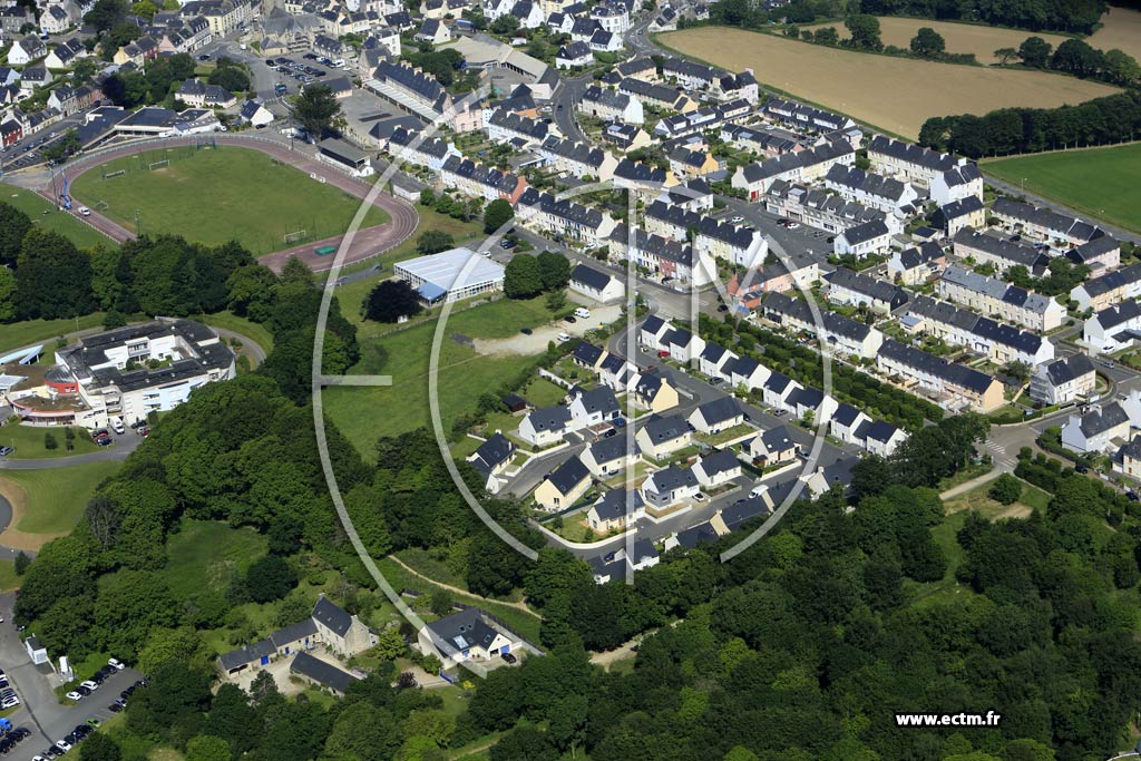 Photo arienne de Douarnenez (Ploar)