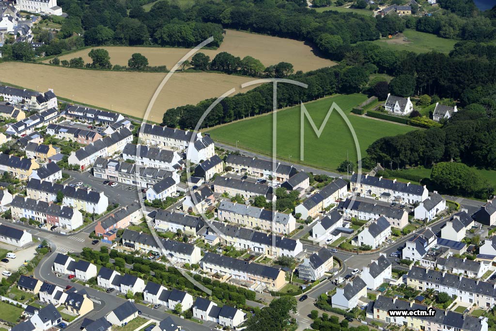 Photo arienne de Douarnenez (Ploar)