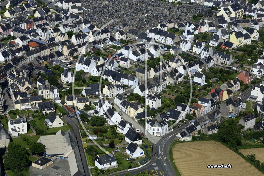 Photo arienne de Douarnenez (Ploar)
