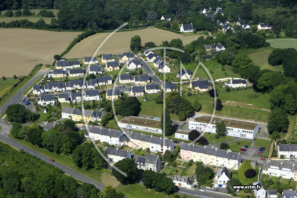 Photo arienne de Douarnenez (Pouldavid)