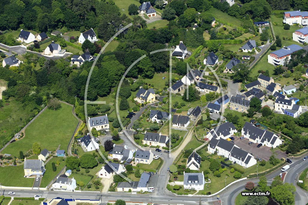 Photo arienne de Douarnenez (Toubalan)