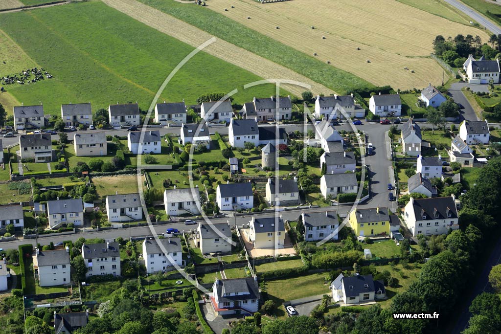 Photo arienne de Pouldergat (Kerguesten)