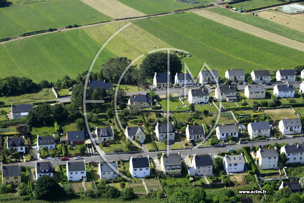 Photo arienne de Pouldergat (Kerguesten)