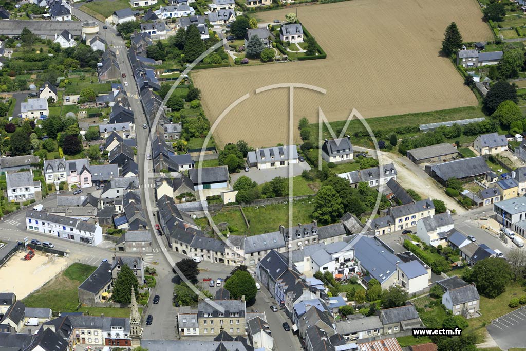 Photo arienne de Briec (Est)