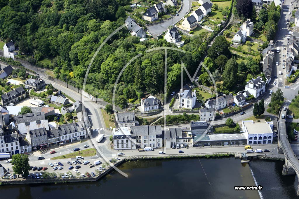 Photo arienne de Chateaulin (Quartier du Pont Neuf)