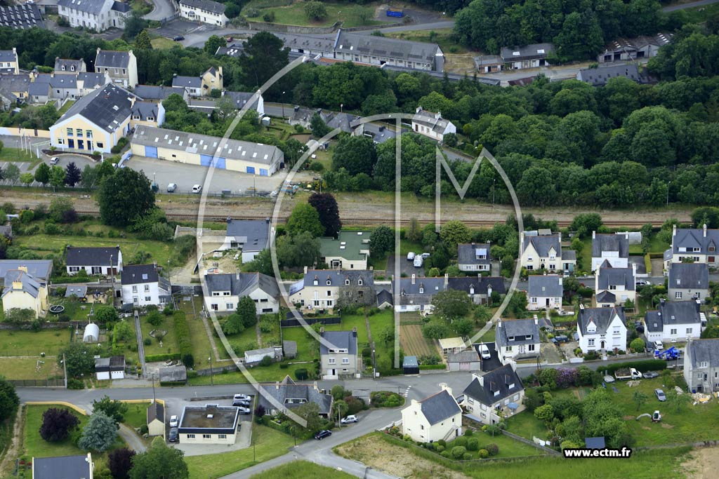 Photo arienne de Pont-de-Buis-ls-Quimerch