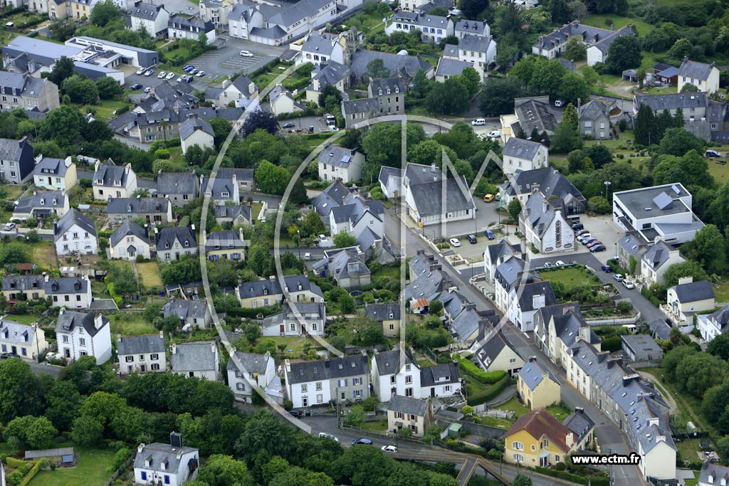 Photo arienne de Pont-de-Buis-ls-Quimerch