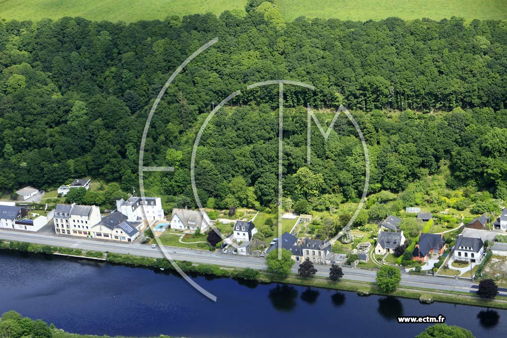 Photo arienne de Port-Launay