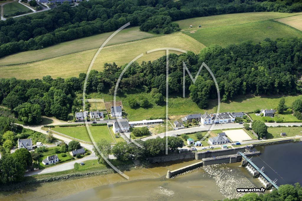Photo arienne de Port-Launay