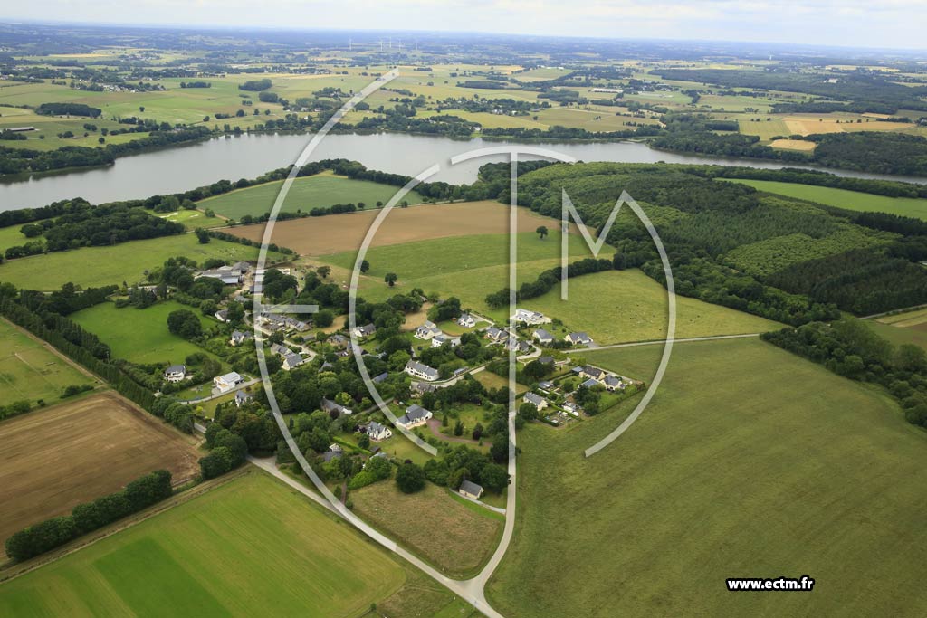 Photo arienne de Plormel (Crancastel)