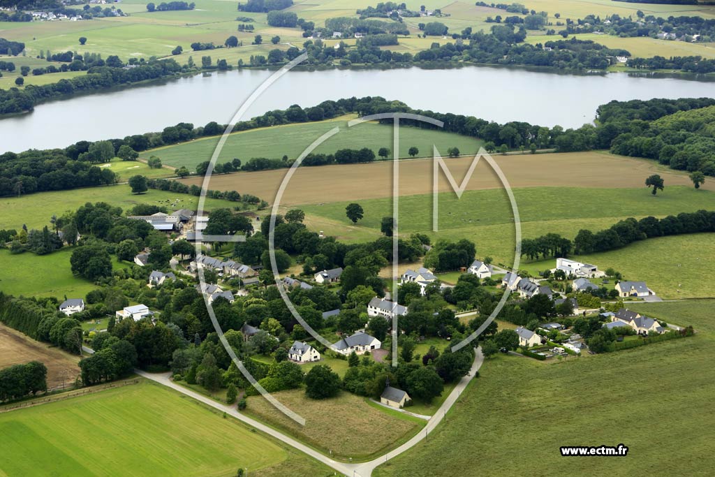 Photo arienne de Plormel (Crancastel)