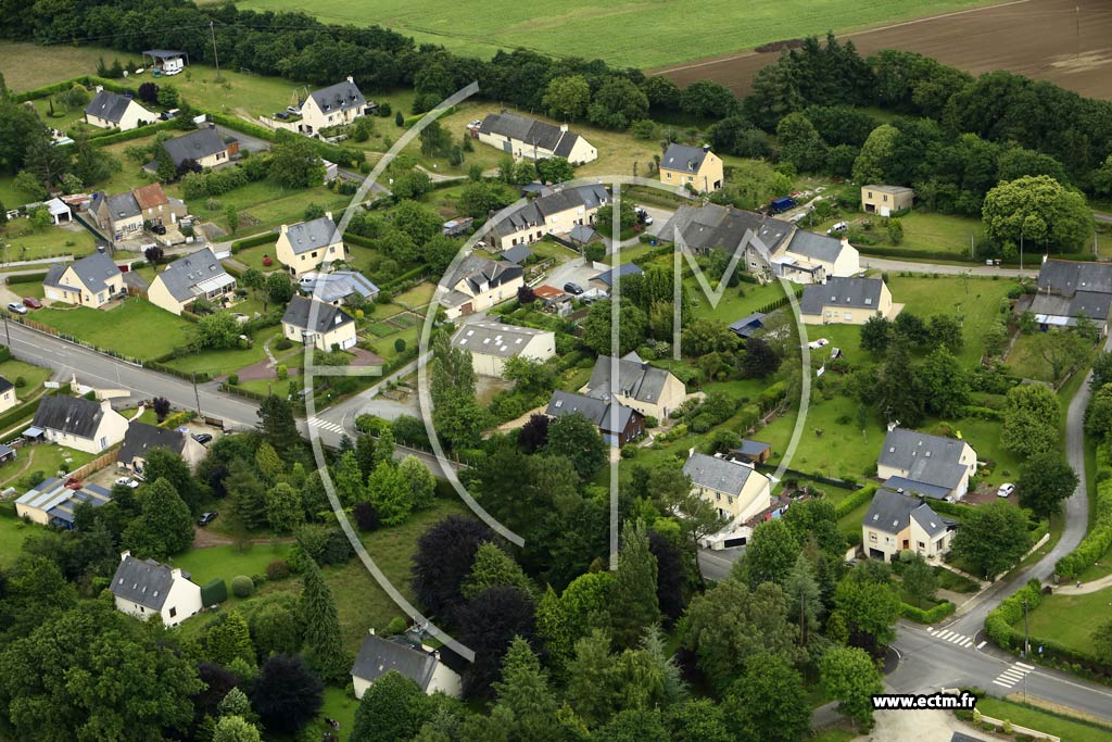 Photo arienne de Plormel (la Ville Rhel)