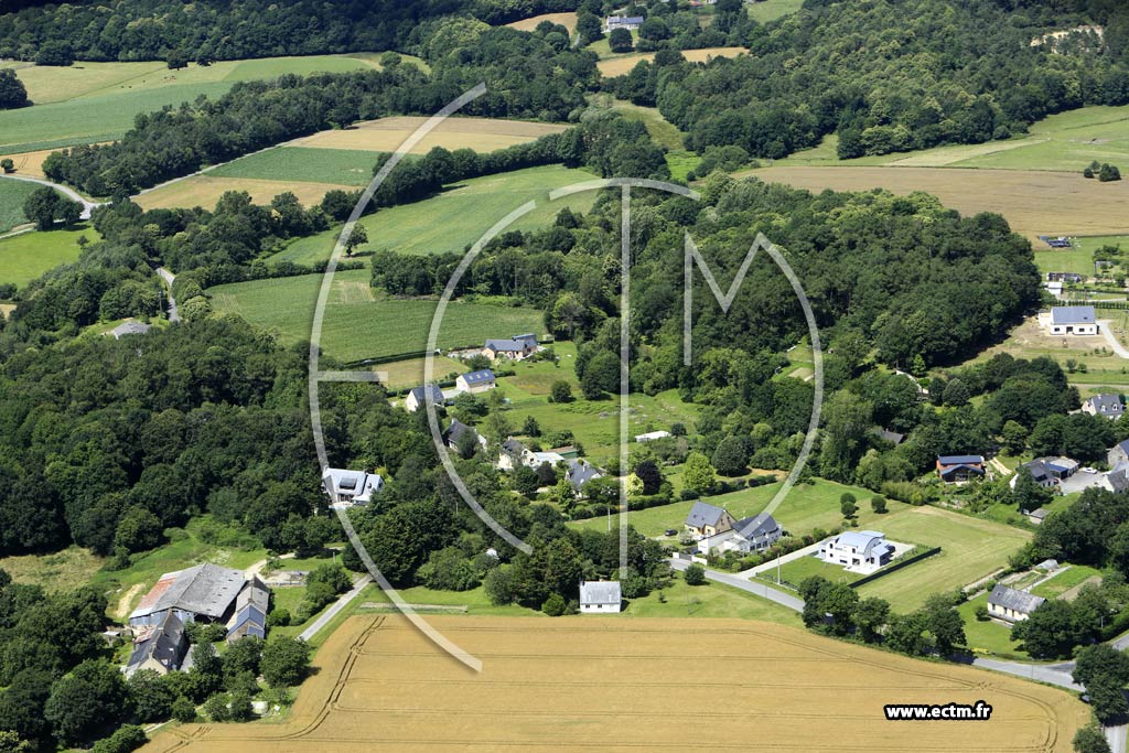 Photo arienne de Allaire (le Vau Jouan)