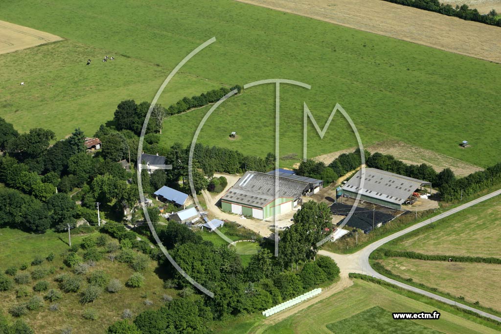 Photo arienne de Saint-Just (le Teillac)