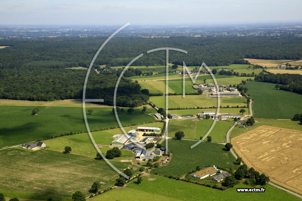 Photo arienne de Montourtier