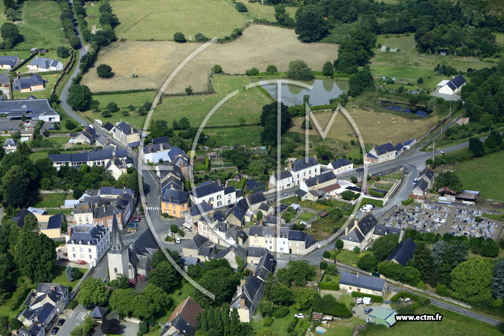 Photo arienne de Saint-Christophe-du-Luat