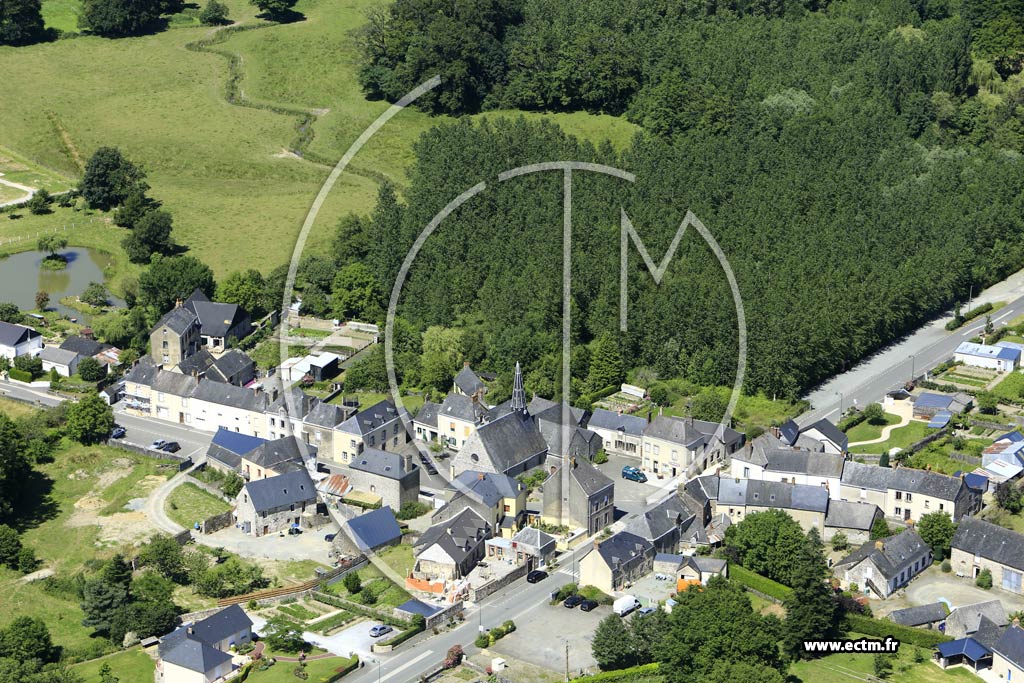 Photo arienne de Saint-Georges-sur-Erve