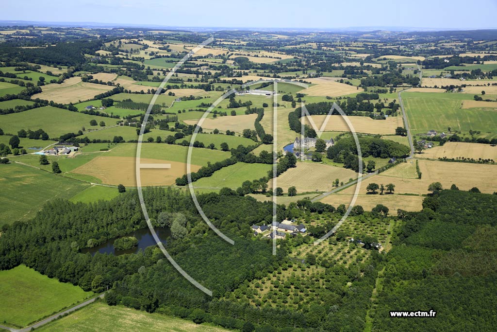 Photo arienne de Saint-Georges-sur-Erve (le Rey)