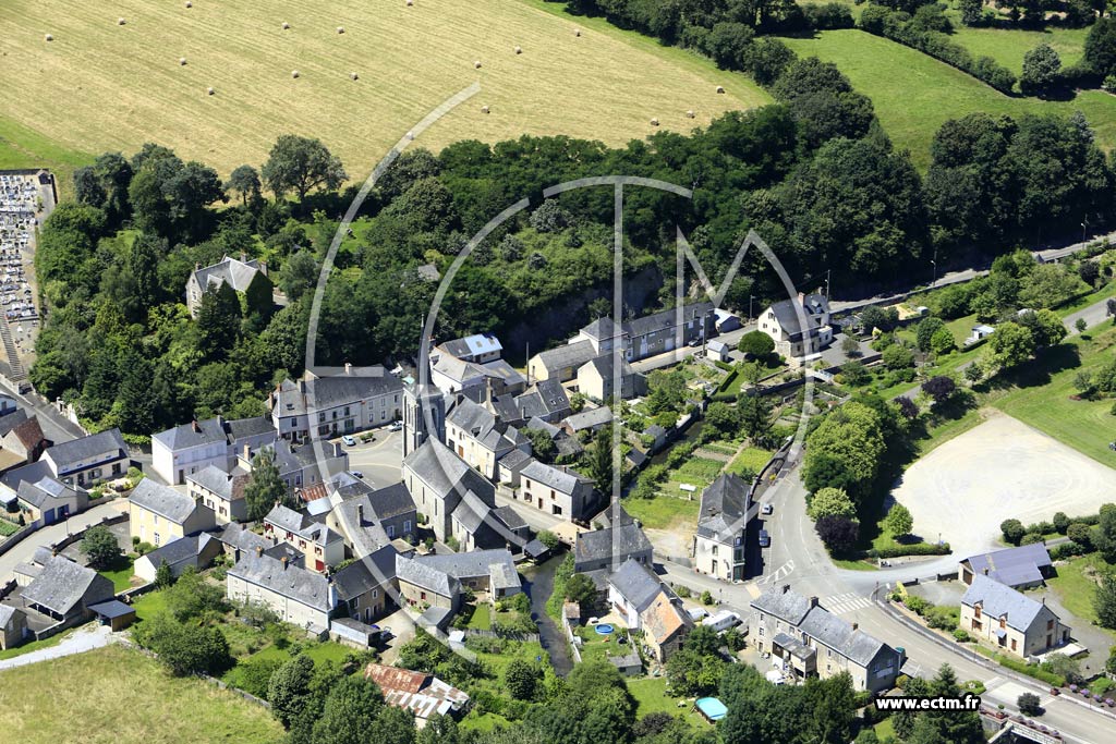 Photo arienne de Saint-Jean-sur-Erve