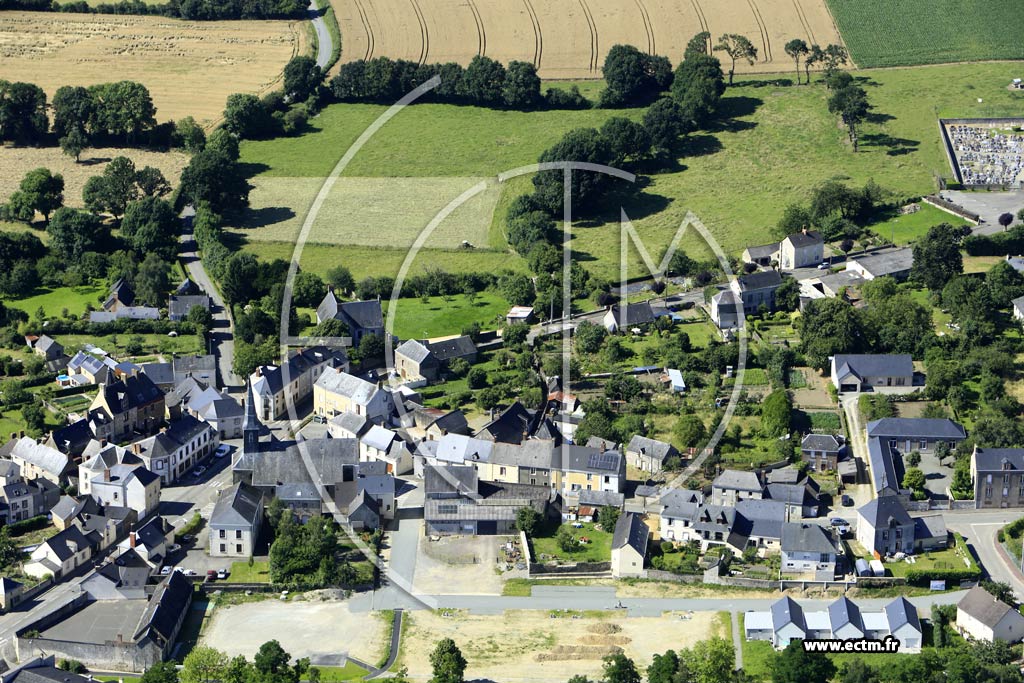 Photo arienne de Sainte-Gemmes-le-Robert