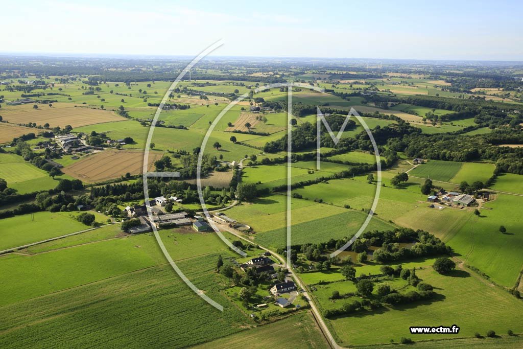 Photo arienne de Balaz (la Masure - la Chevelais)