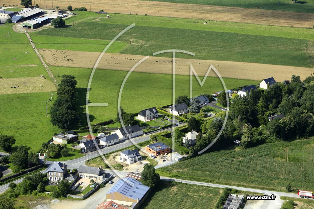 Photo arienne de trelles (la Loge)