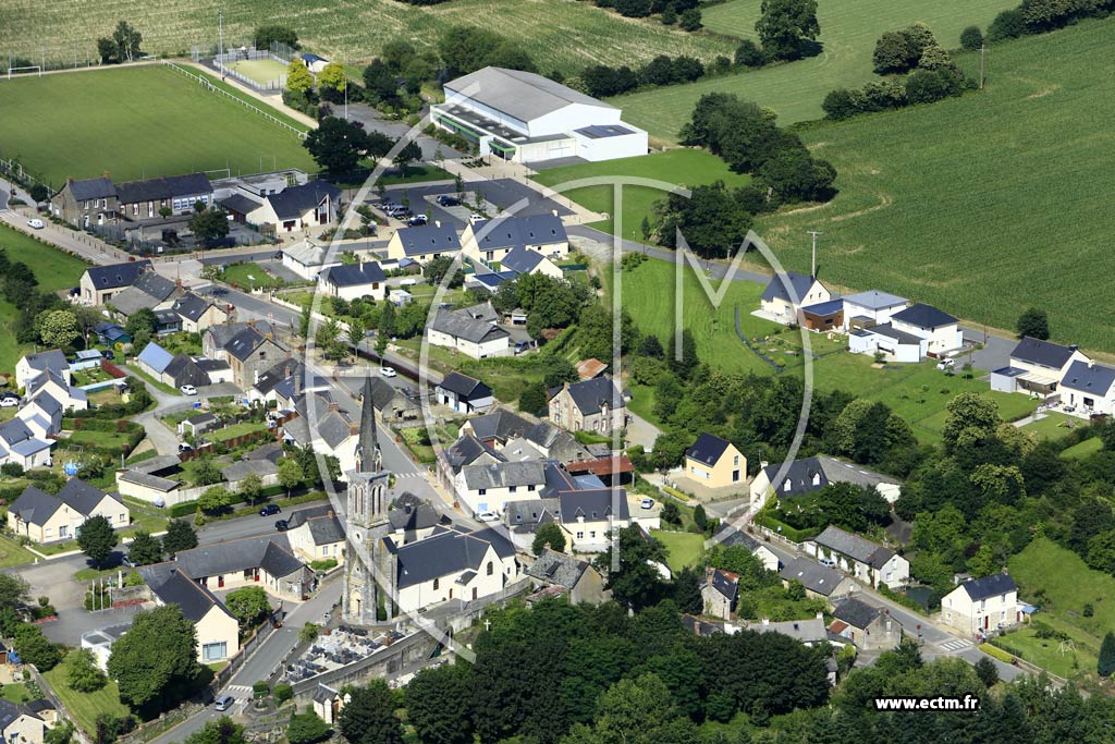Photo arienne de Saint-Aubin-des-Landes
