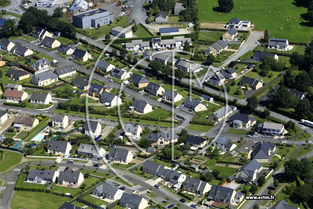 Photo arienne de Saint-Pierre-la-Cour