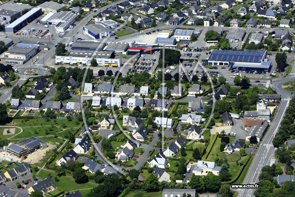 Photo arienne de Vitr (Sud)