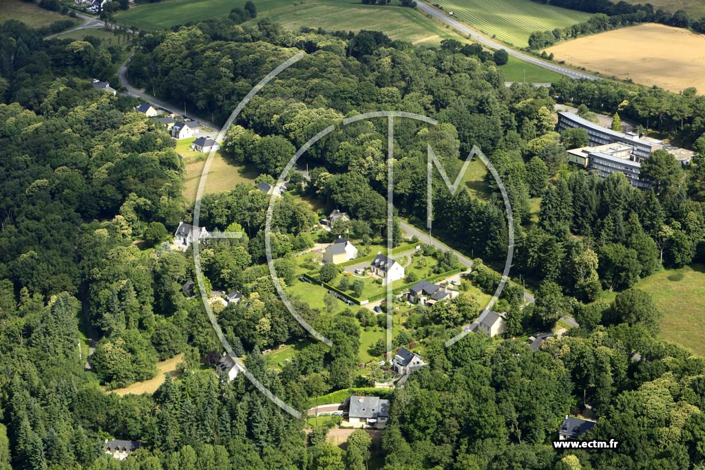 Photo arienne de Bourg-des-Comptes (la Martinire)